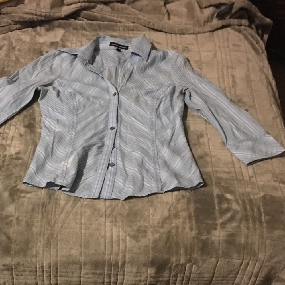 Blouse - Picture 2 of 3
